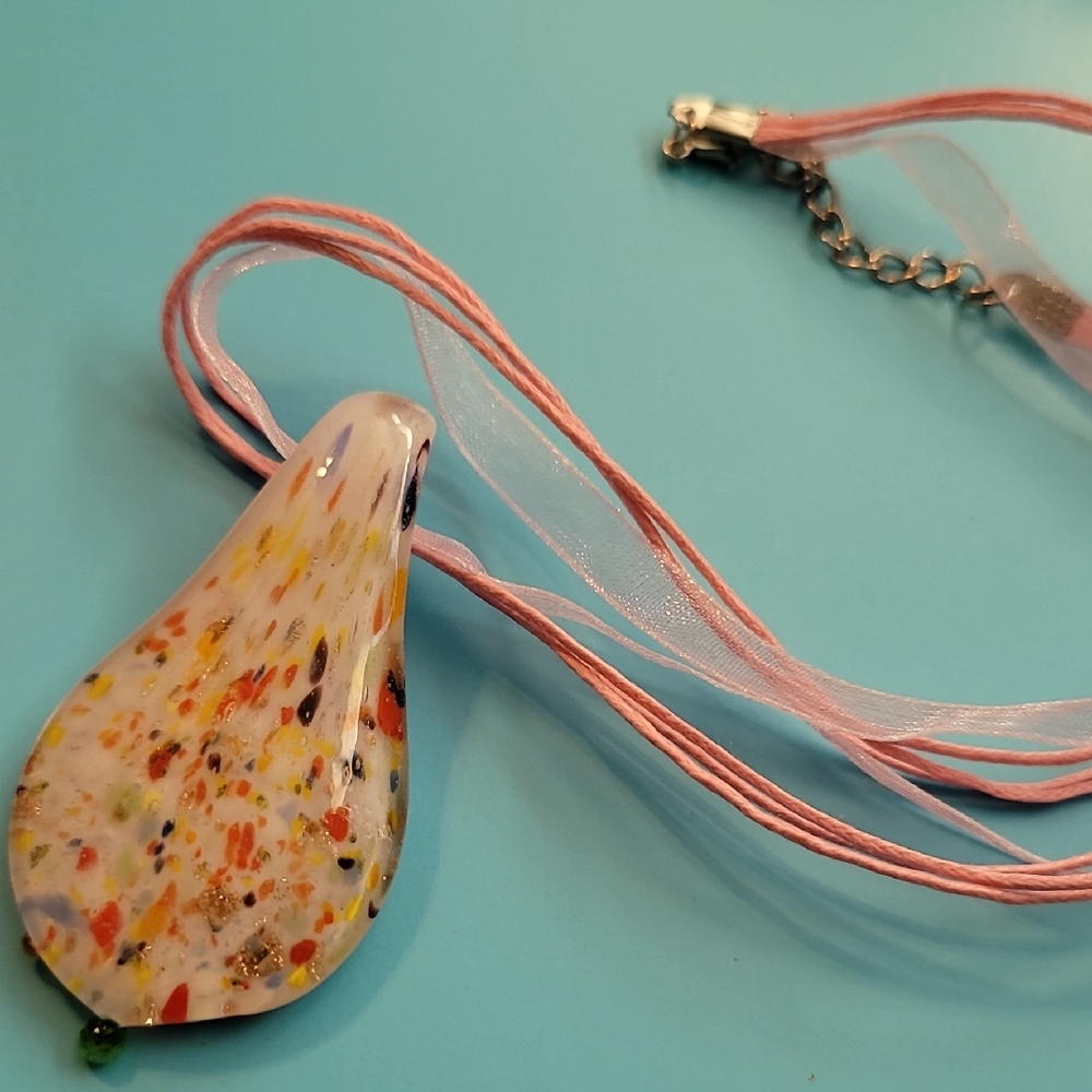 P 13 BMulticolor Glass Pendant Necklace with Pink Cord - Picture 1 of 2